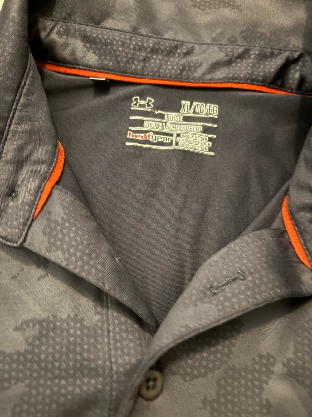 Under Armour Men’s Black and Light Gray Short-Sleeve Polo - Picture 3 of 8